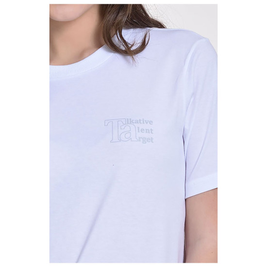 Target Γυναικεία κοντομάνικη μπλούζα T Shirt Loose Single Jersey "Talent Loose" Target Γυναικεία κοντομάνικη μπλούζα T Shirt Loose Single Jersey "Talent Loose"